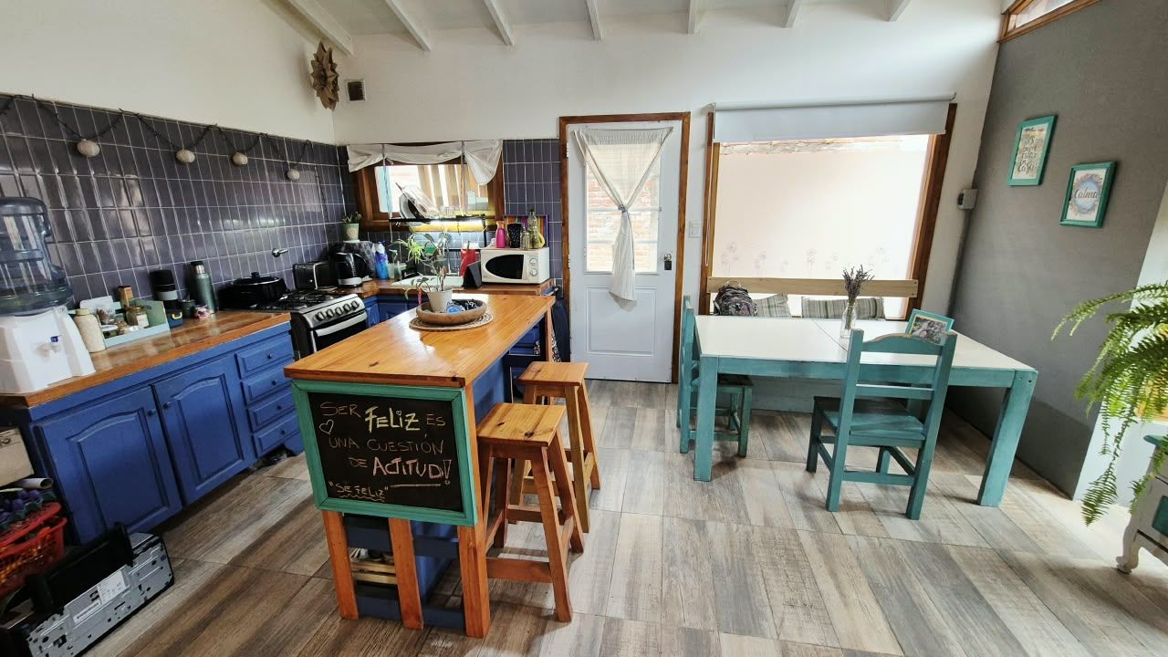 Casa en Pintur Antunez 900