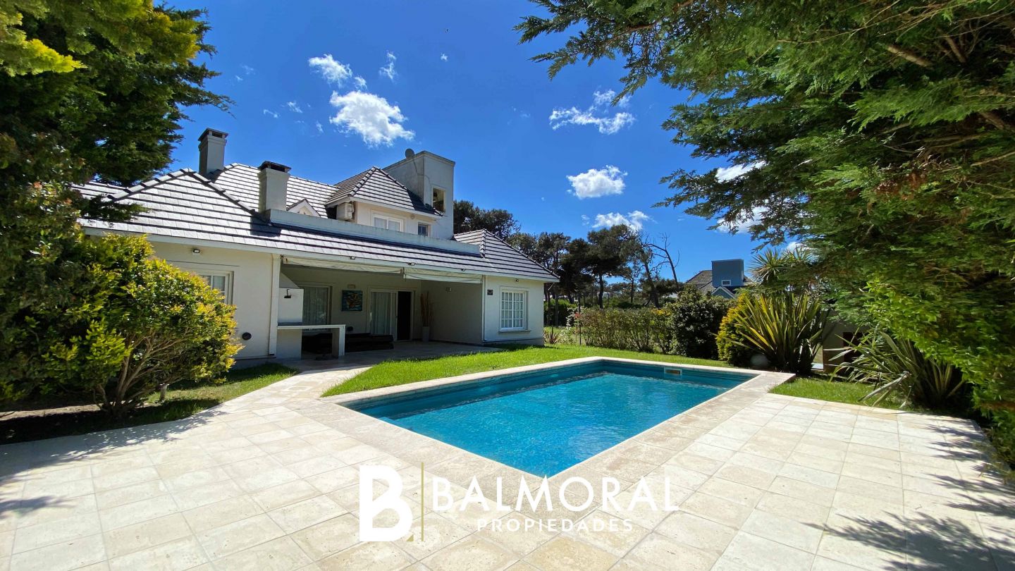 ALQUILER DE CASA EN Pinamar - Norte Playa