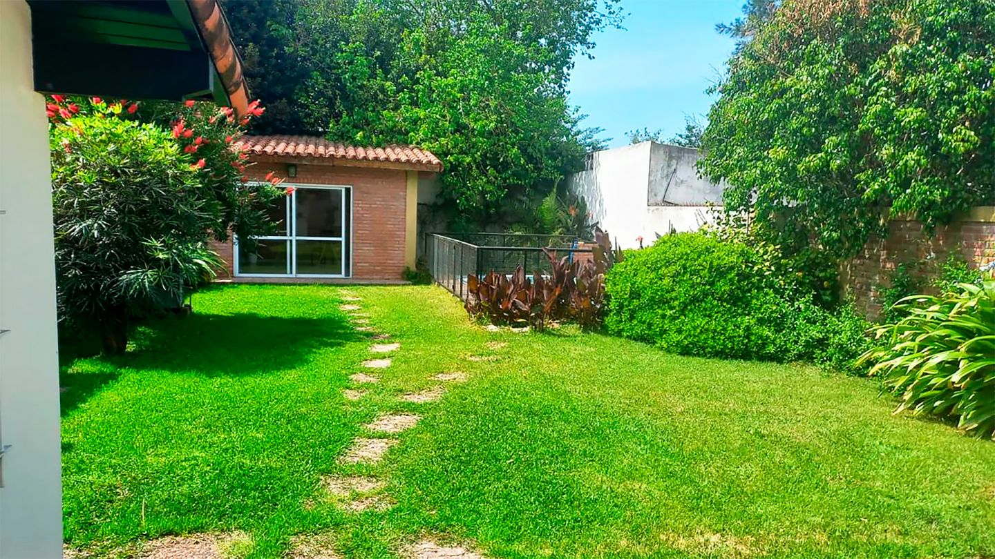 Casa en Venta en Ituzaingo, G.B.A. Zona Oeste