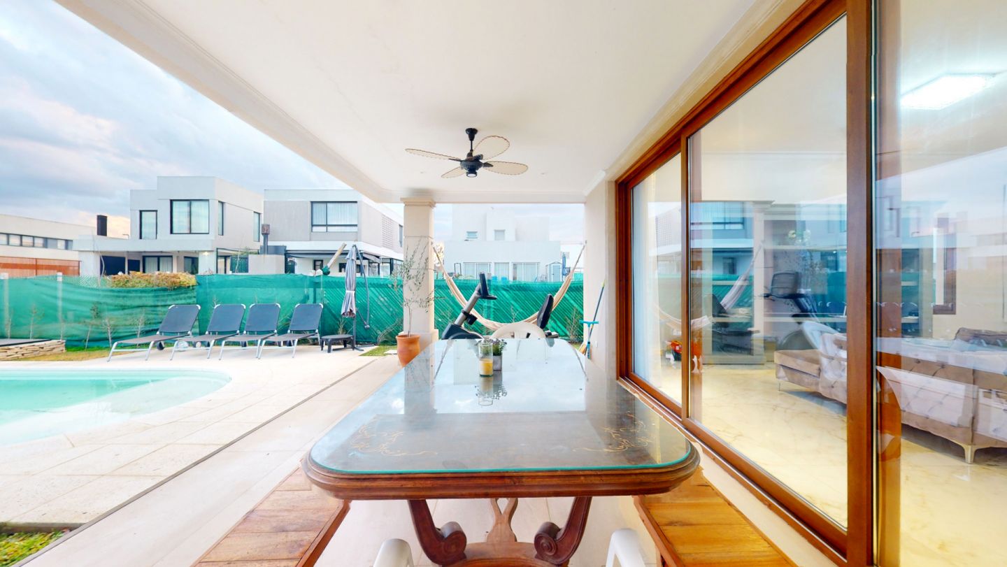 VENTA DE CASA EN La Plata - City Bell - 46