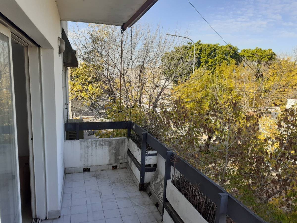4 Amb con Quincho y Terraza Propia - 4