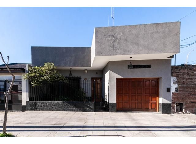 Casa en Venta en Lanus, G.B.A. Zona Sur