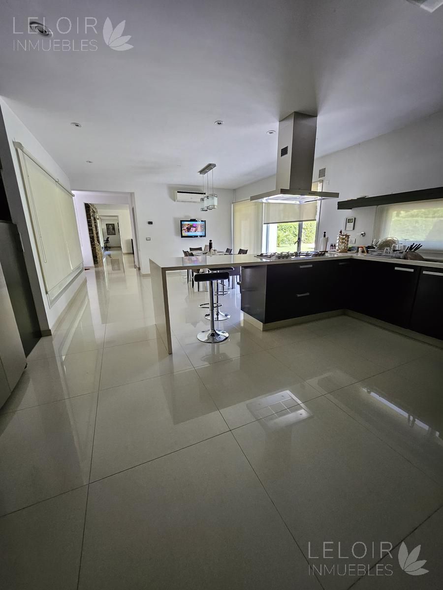 Casa en Venta en Ituzaingo, G.B.A. Zona Oeste