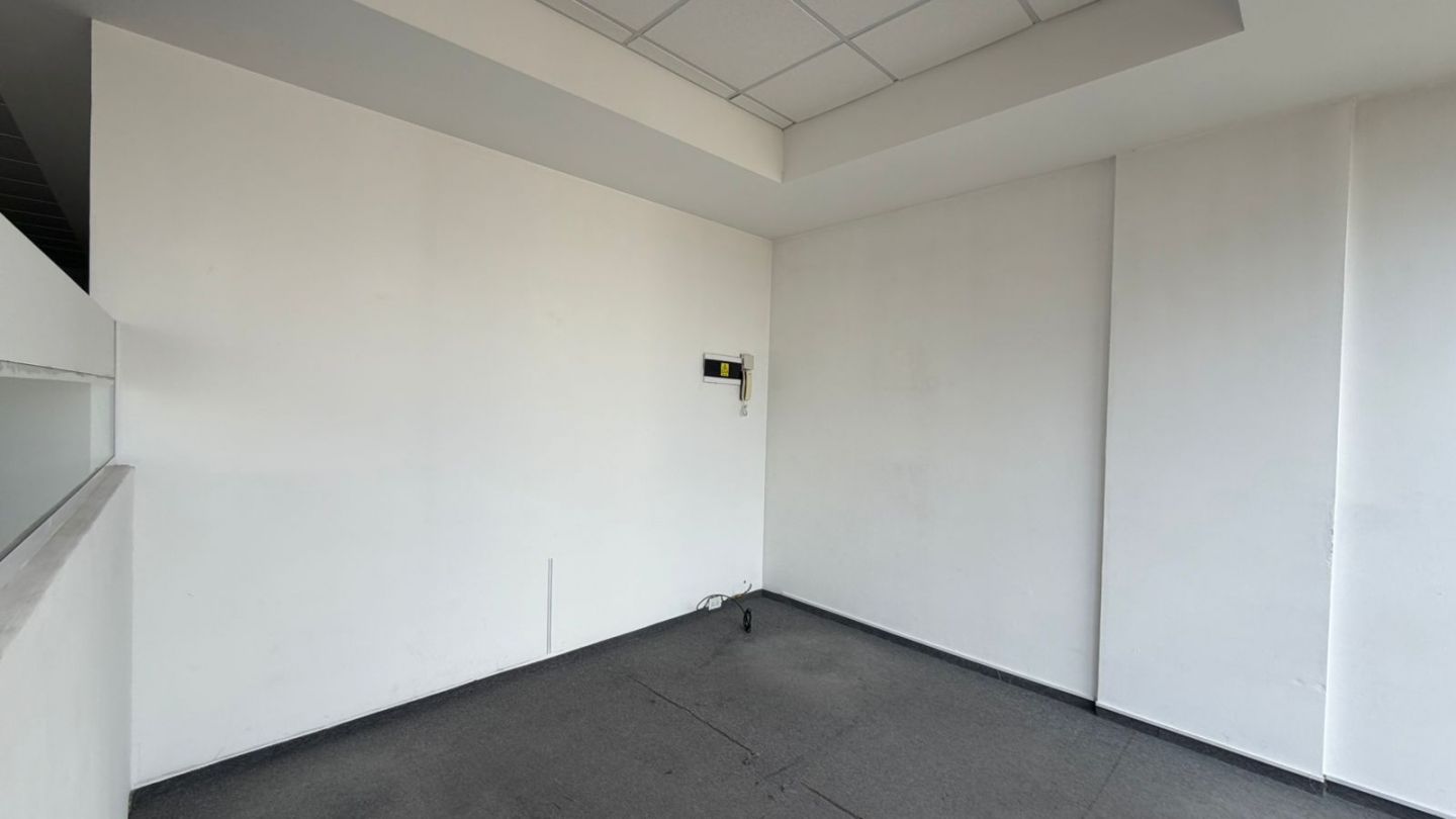 Oficina en Alquiler en Barracas, Capital Federal