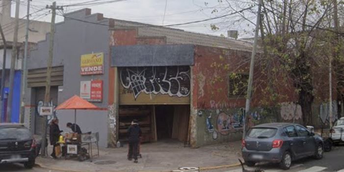 Galpon en Av. Juan Manuel  2400