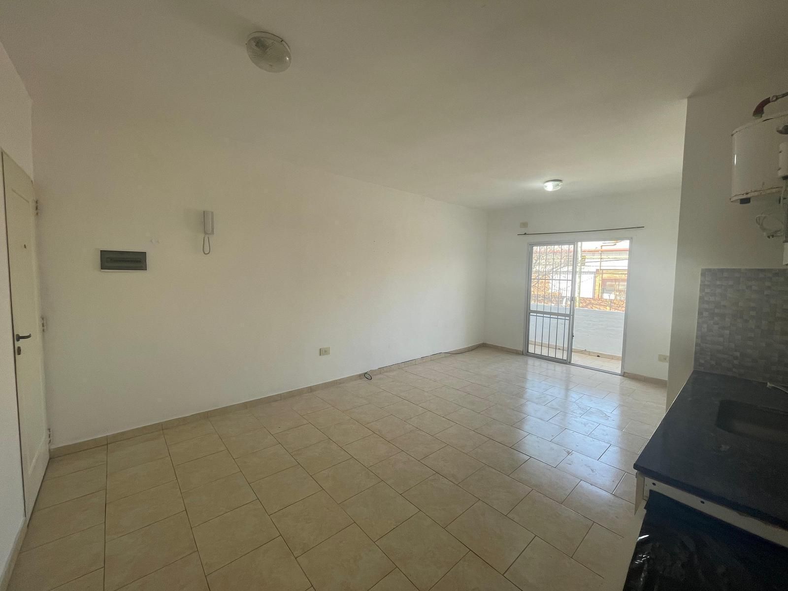 Departamento en Venta en Tres de Febrero, G.B.A. Zona Oeste