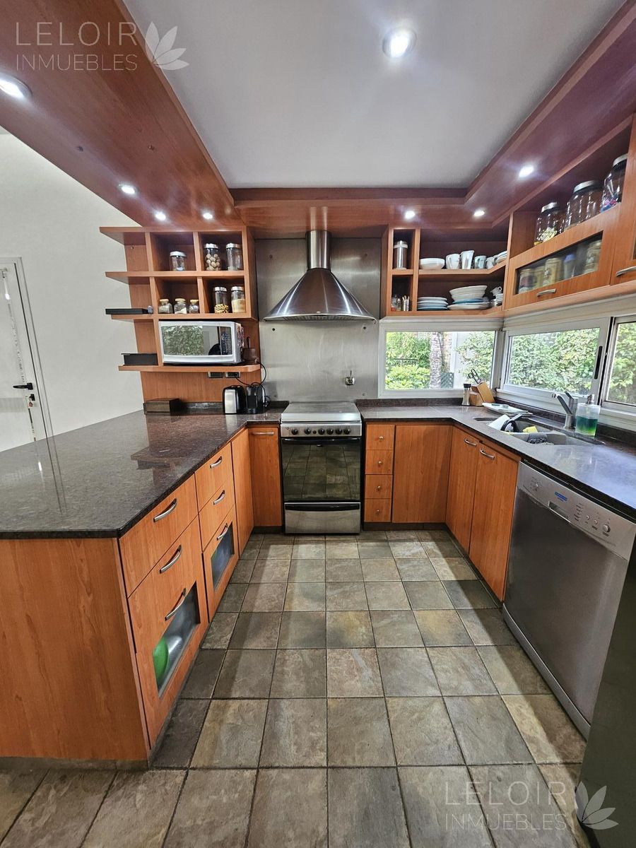 Casa en Venta en Ituzaingo, G.B.A. Zona Oeste