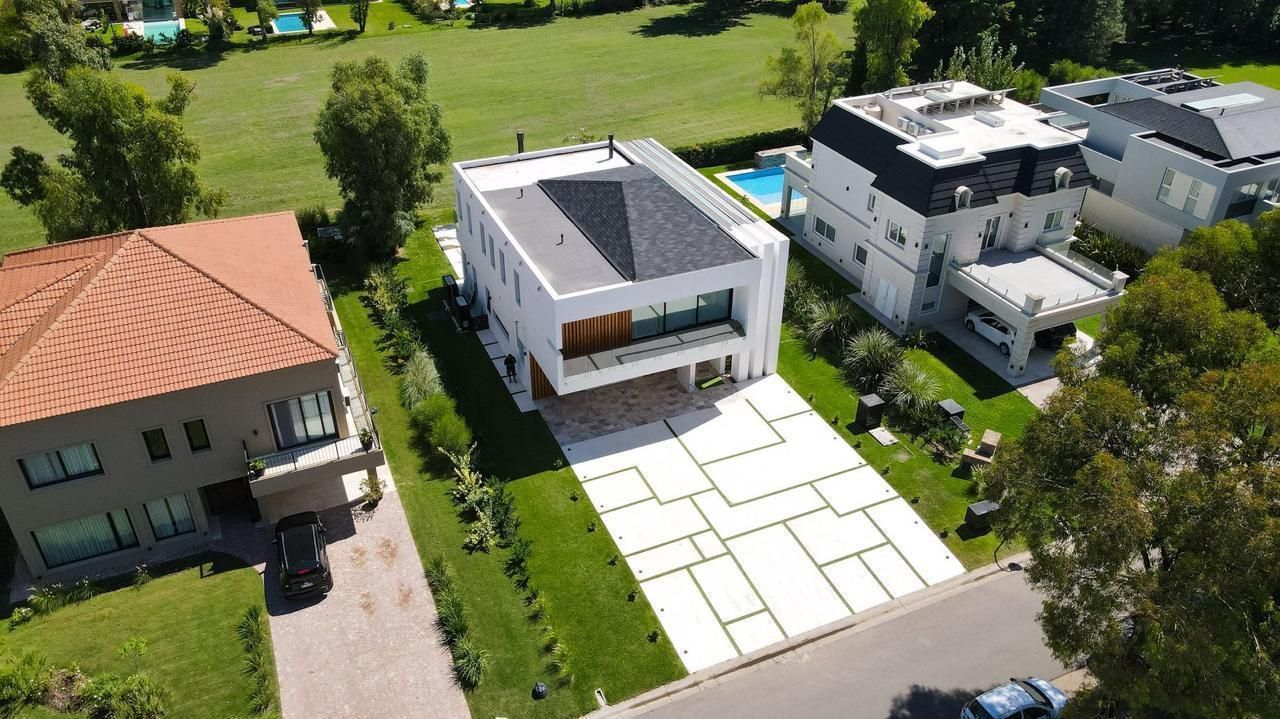 Casa en Venta en Esteban Echeverria, G.B.A. Zona Sur