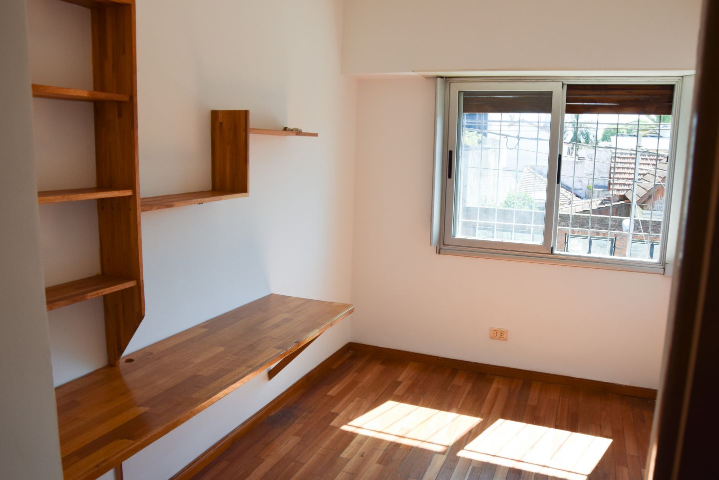 Casa en Venta en General San Martin, G.B.A. Zona Norte