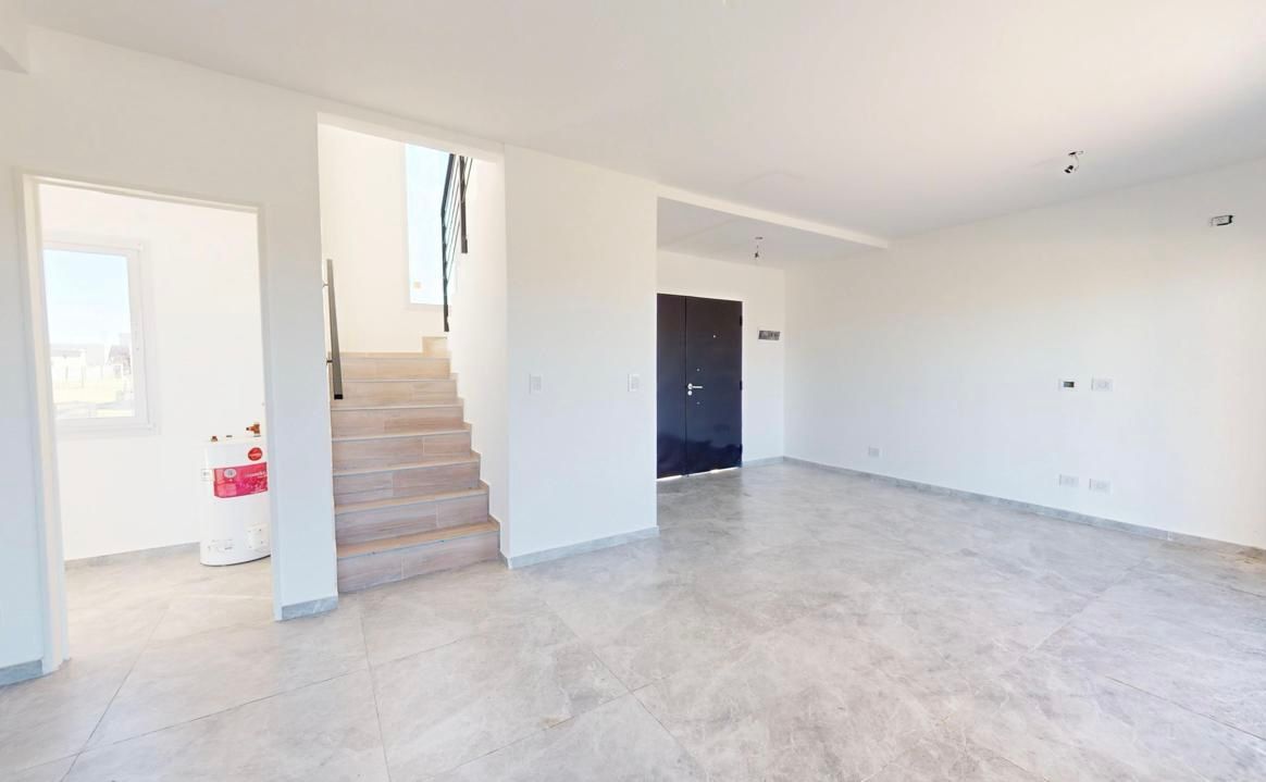 VENTA DE CASA EN Ezeiza - Laguna Azul - 15