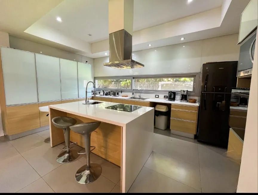 VENTA DE CASA EN Ezeiza - Lagos de Canning - 5
