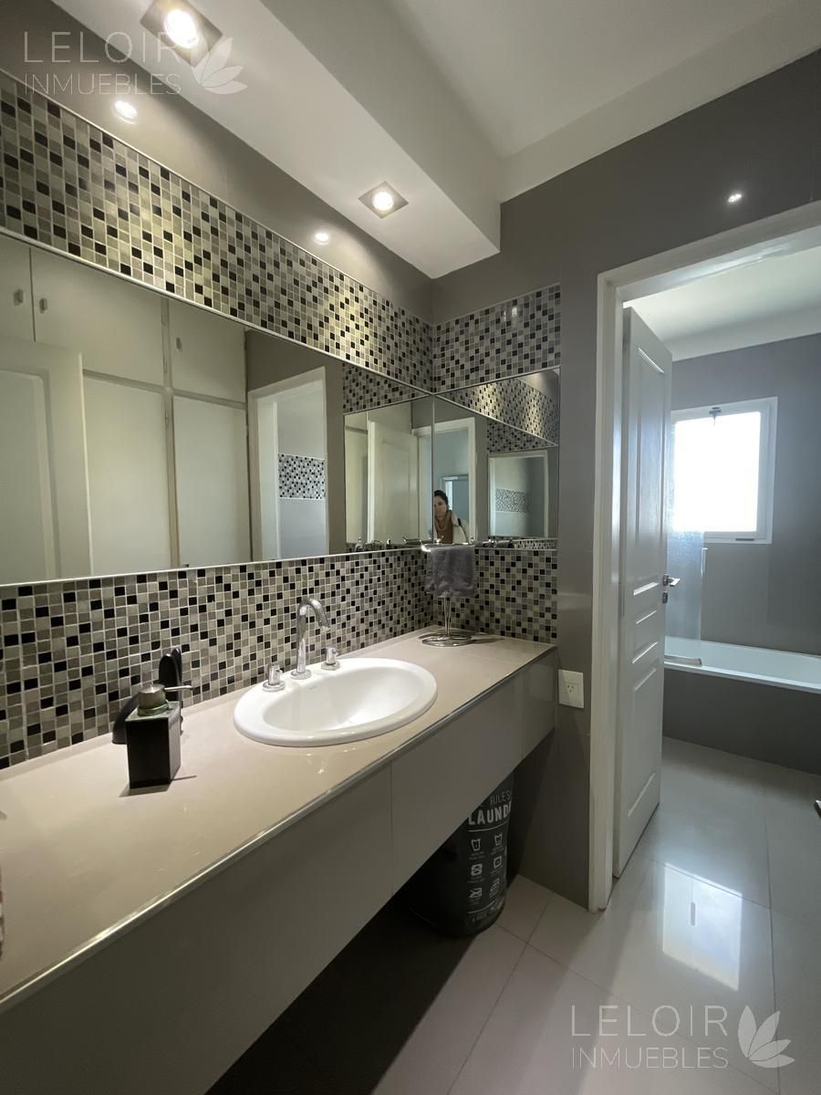 Casa en Venta en Ituzaingo, G.B.A. Zona Oeste