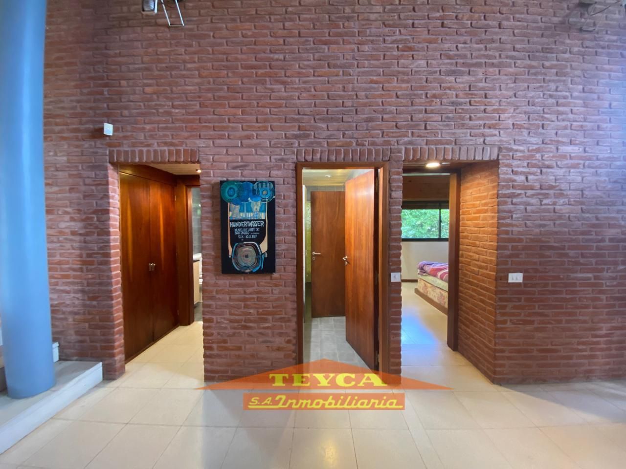Casa en venta Lasalle 4 ambientes