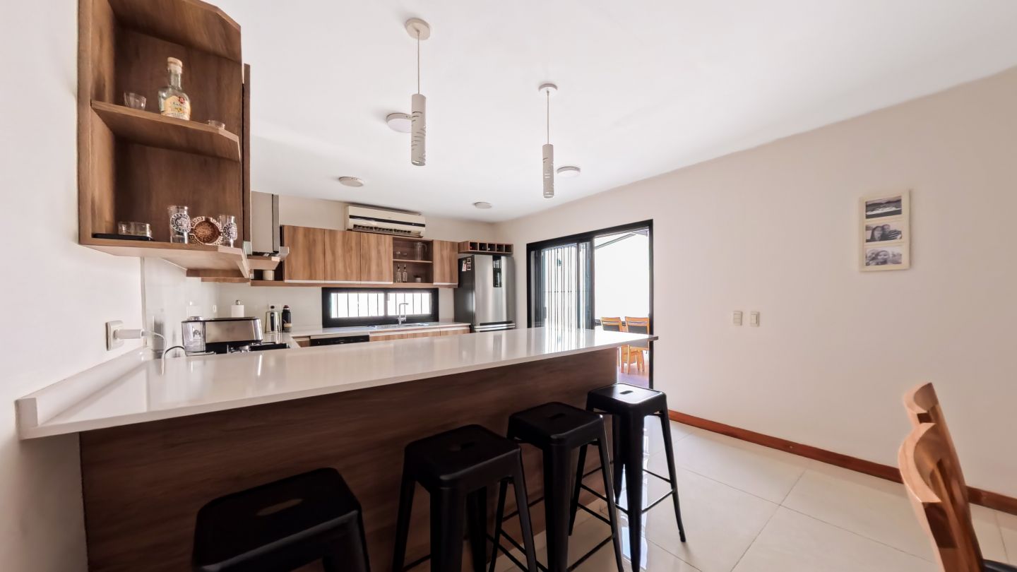 Casa en Venta en General San Martin, G.B.A. Zona Norte