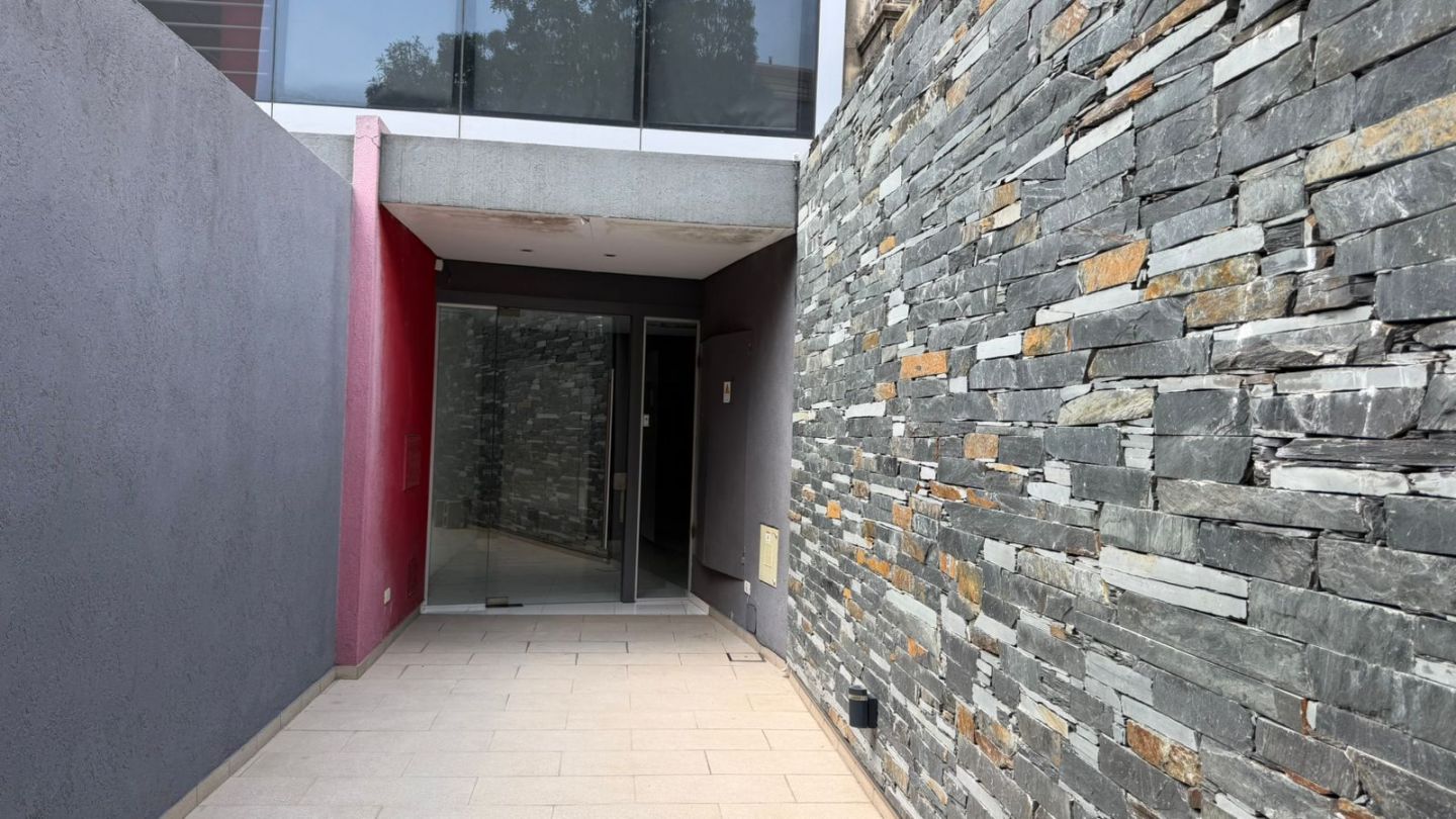 Oficina en Alquiler en Barracas, Capital Federal