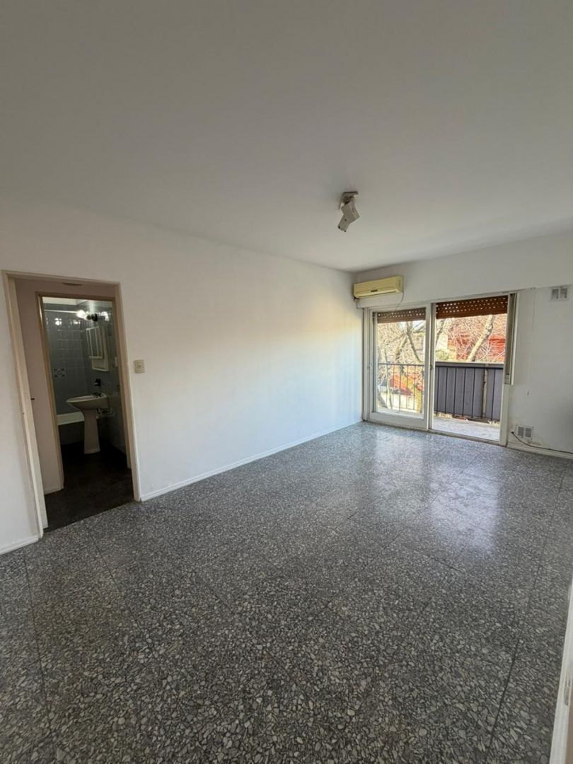 Departamento en Venta en Villa Pueyrredon, Capital Federal