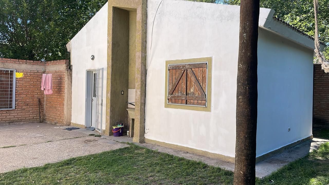 VENTA DE CASA EN Juana Koslay - 54 VIVIENDAS antes de Barrio Los Eucaliptos - 6