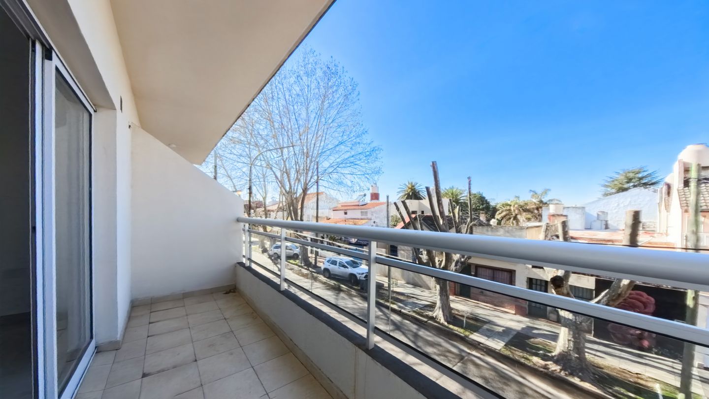 Departamento en Venta en General San Martin, G.B.A. Zona Norte