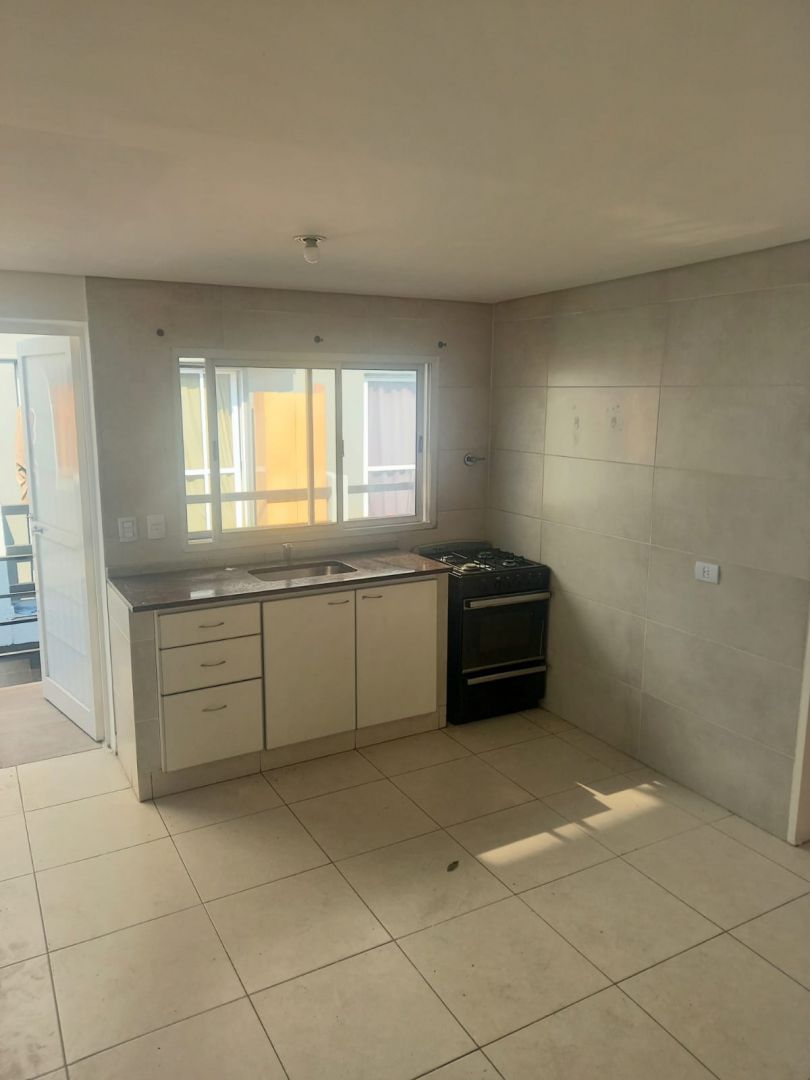 Departamento en Alquiler en Tres de Febrero, G.B.A. Zona Oeste