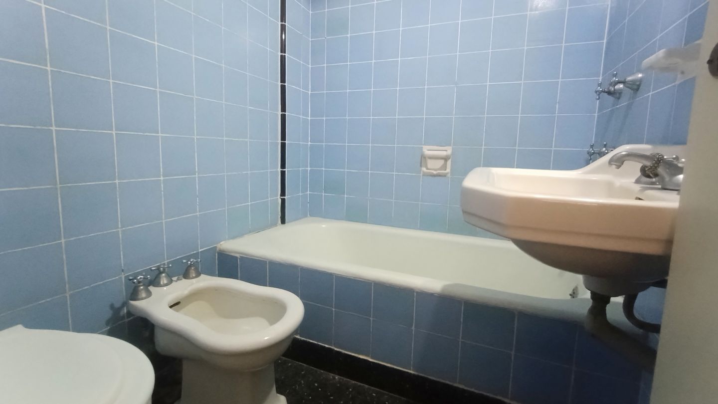 VENTA DE DEPARTAMENTO EN Capital Federal - Floresta - 23