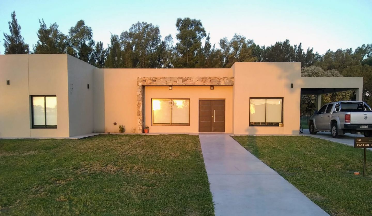 Casa EN VENTA