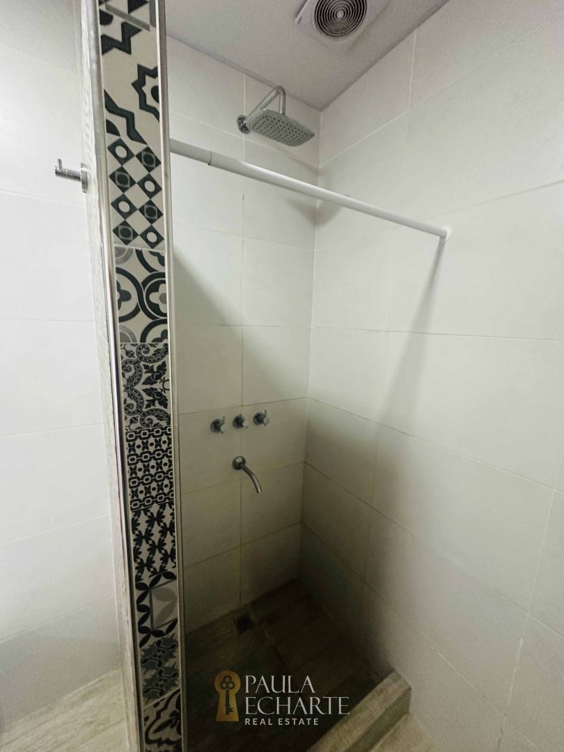 VENTA DE LOCAL EN Mar del Plata - Las Avenidas - 36