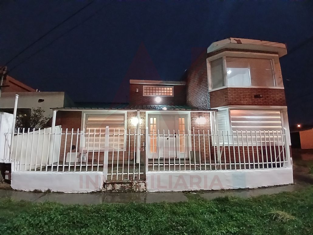 Casa en alquiler Cgt 3 ambientes