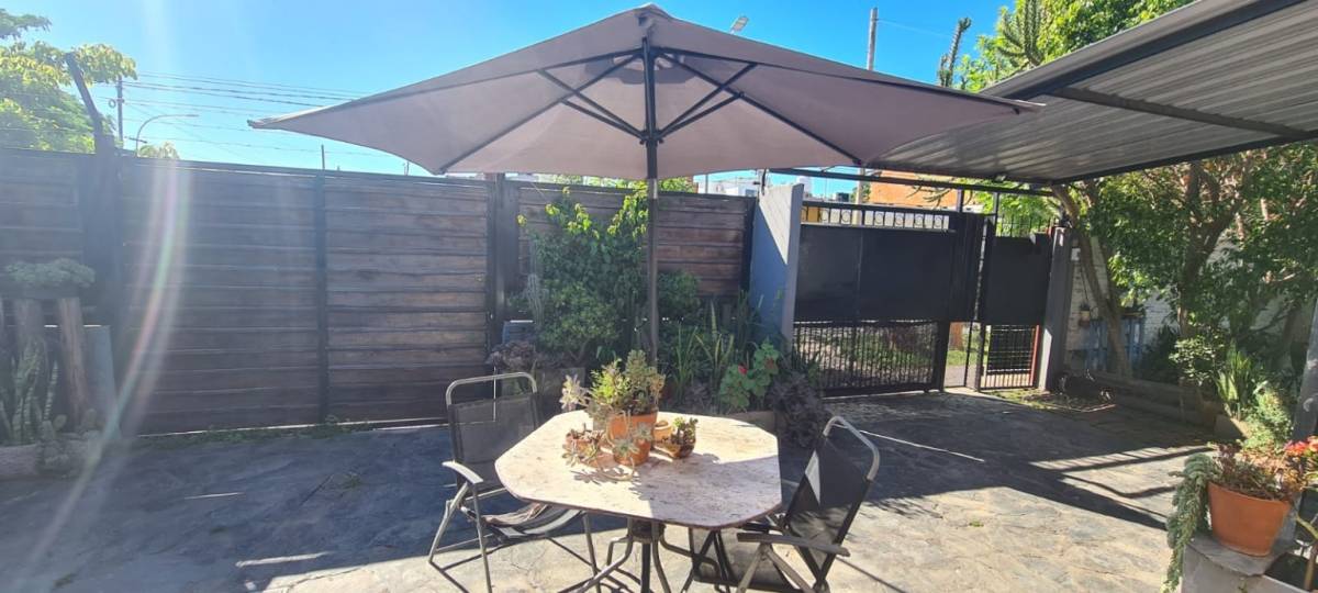 Venta Casa 4 Ambientes en San Miguel - 3