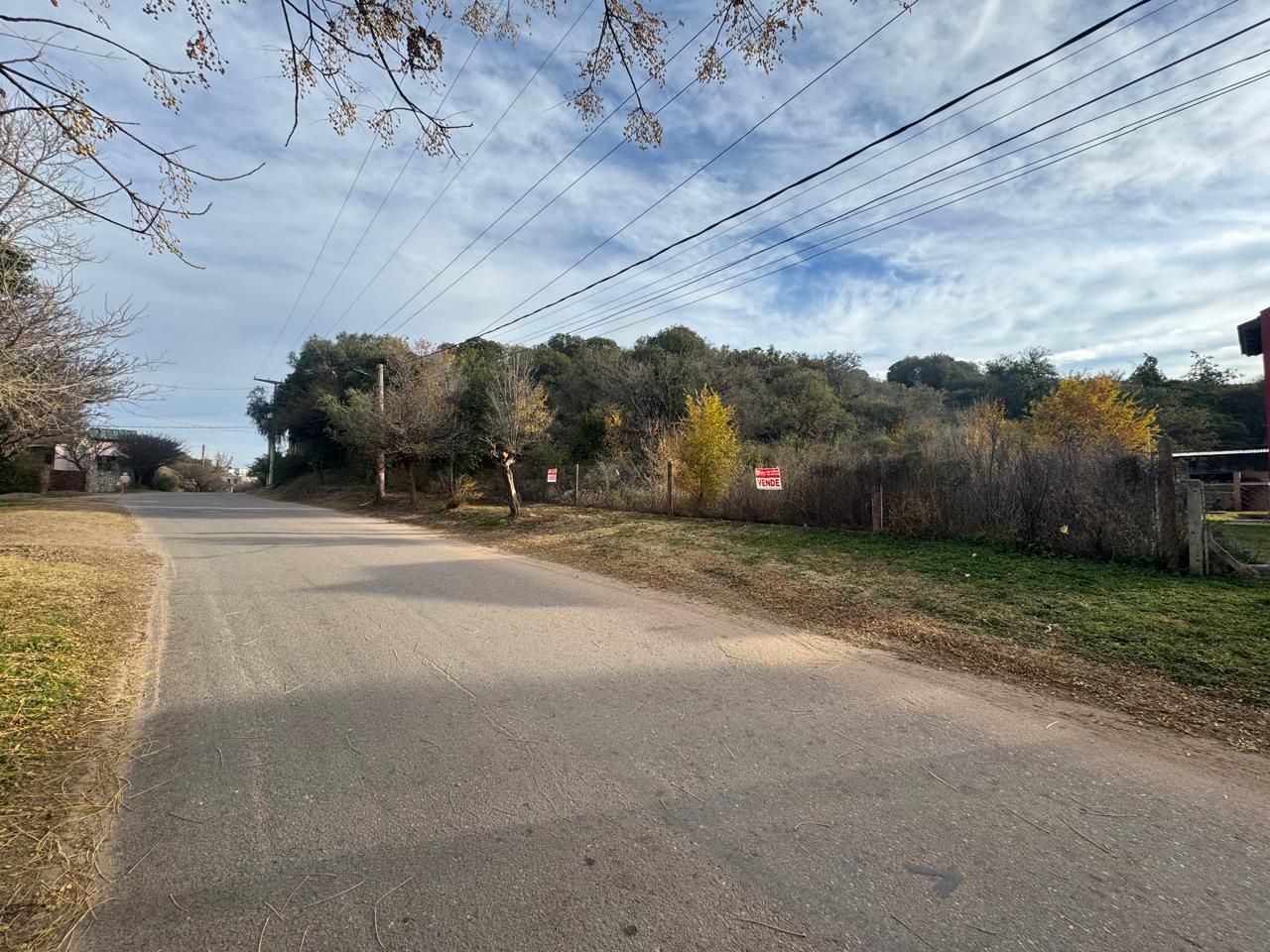 Lote en Los Paraisos 2400