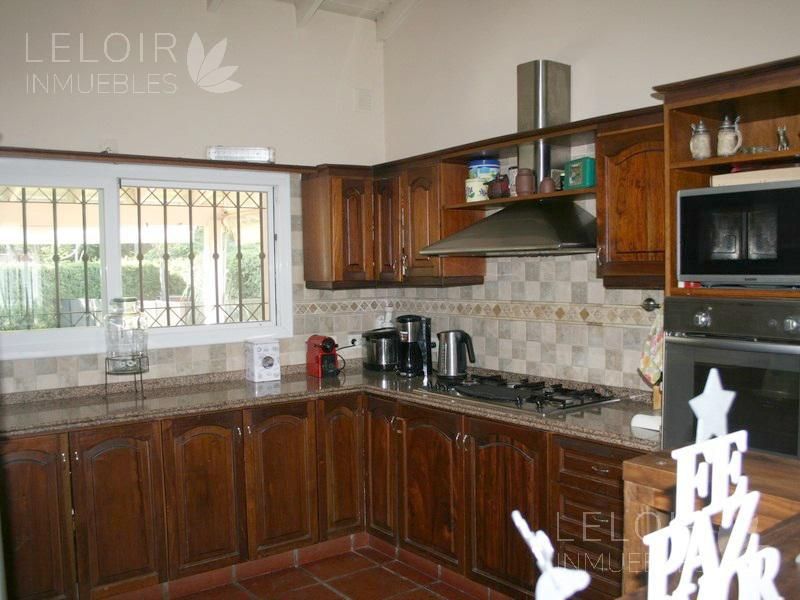 Casa en Venta en Ituzaingo, G.B.A. Zona Oeste