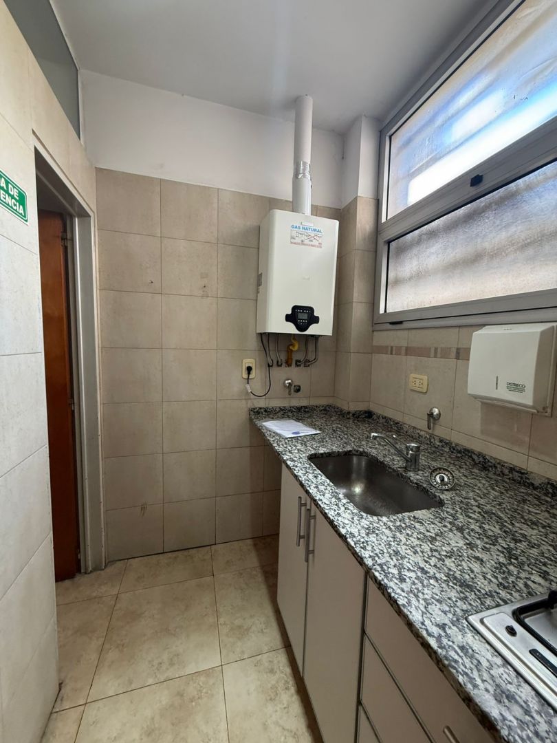 Local Comercial en Alquiler en General San Martin, G.B.A. Zona Norte