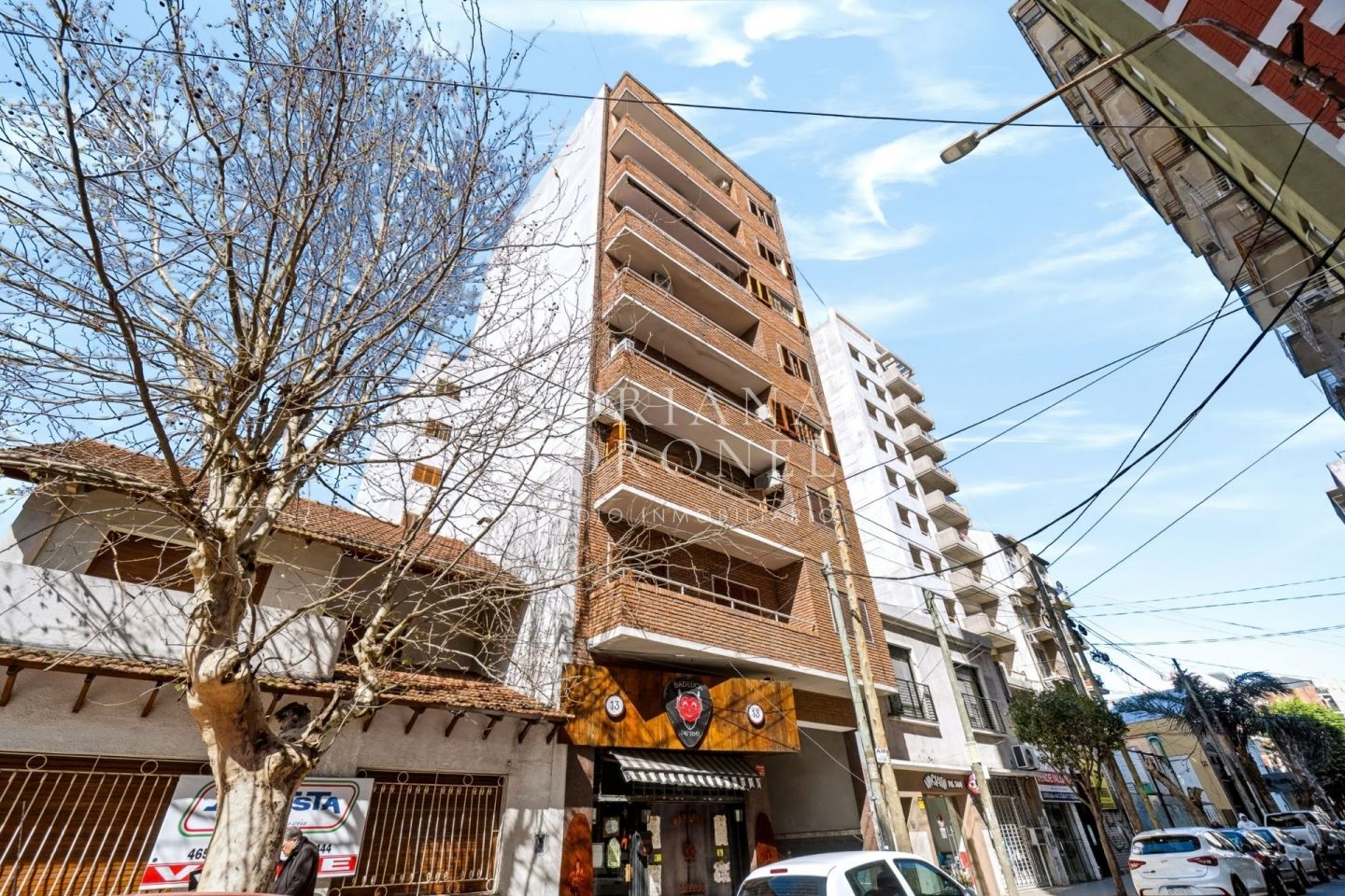 Departamento en Alsina 100