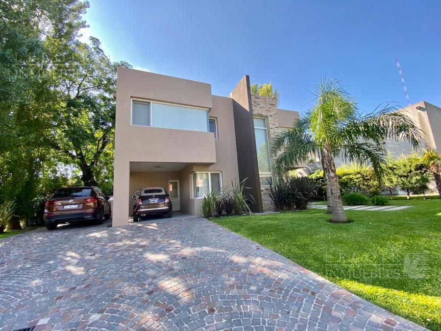 Casa en Venta en Ituzaingo, G.B.A. Zona Oeste