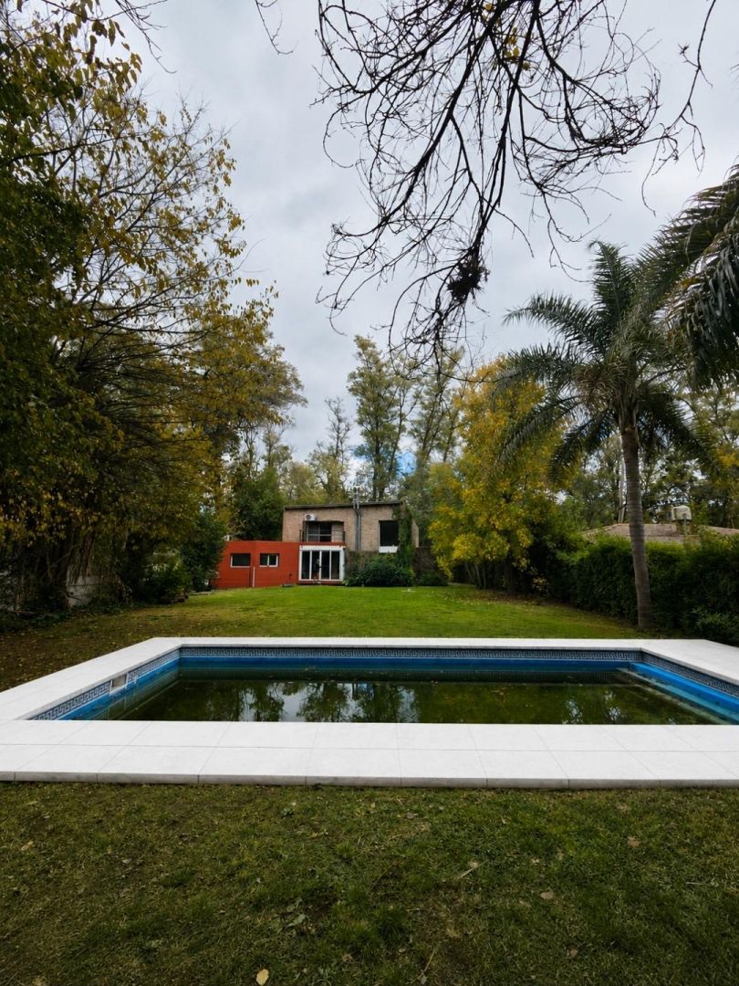 Casa en Alquiler en Ituzaingo, G.B.A. Zona Oeste