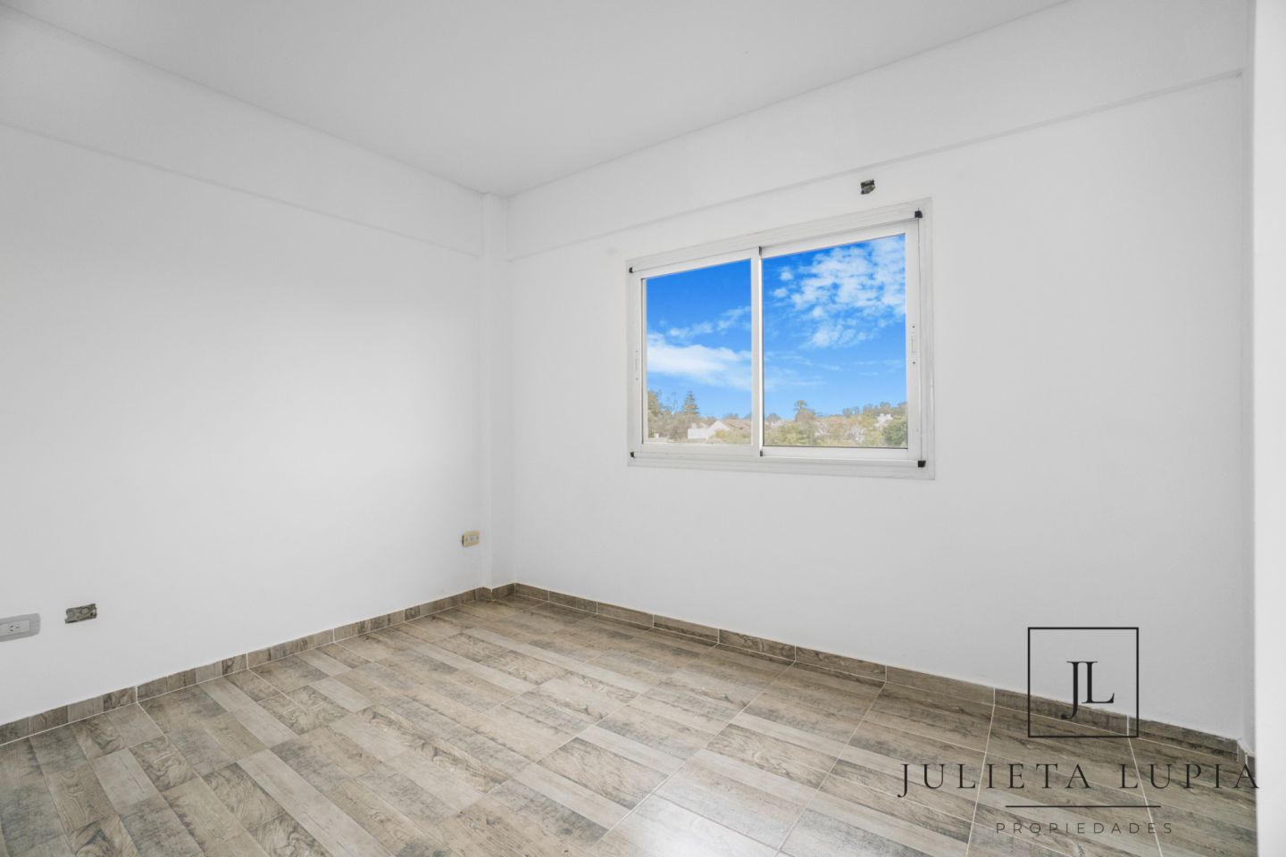 Departamento en Venta en Moron, G.B.A. Zona Oeste