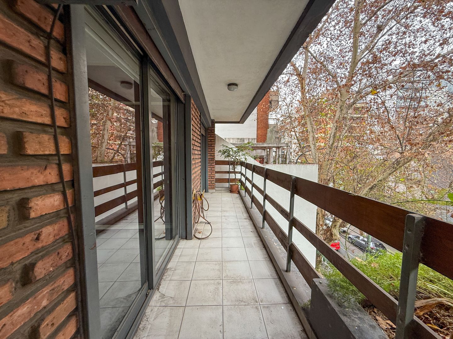 Departamento en AV. JUAN B. ALBE 2100