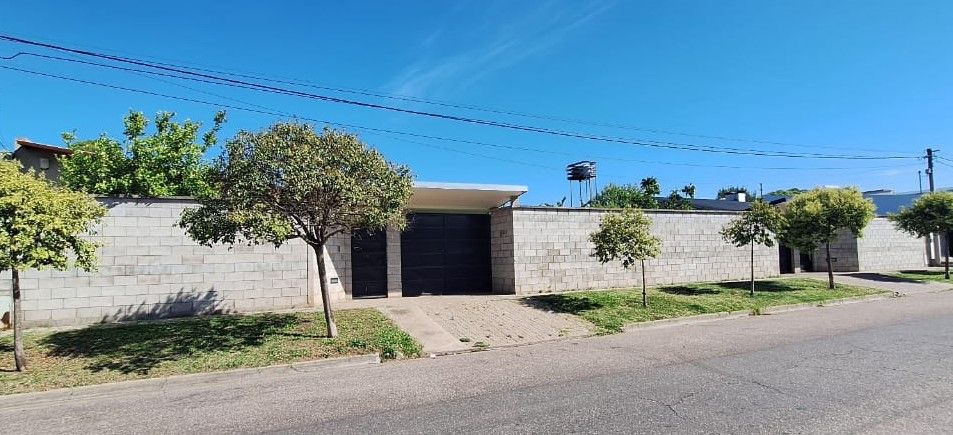 Casa en venta Lafit 2 ambientes