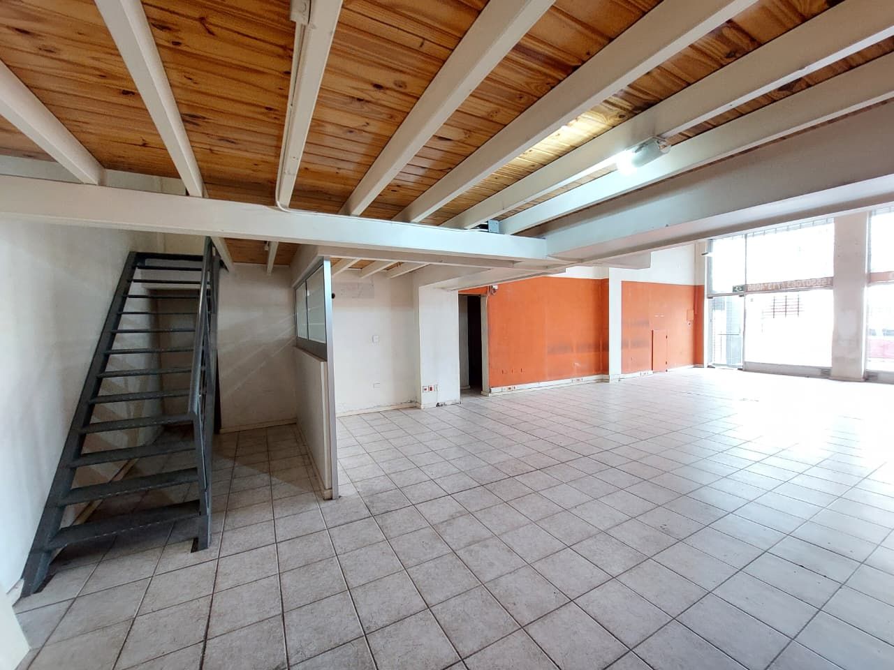 Local Comercial en Alquiler en Maipu, Mendoza