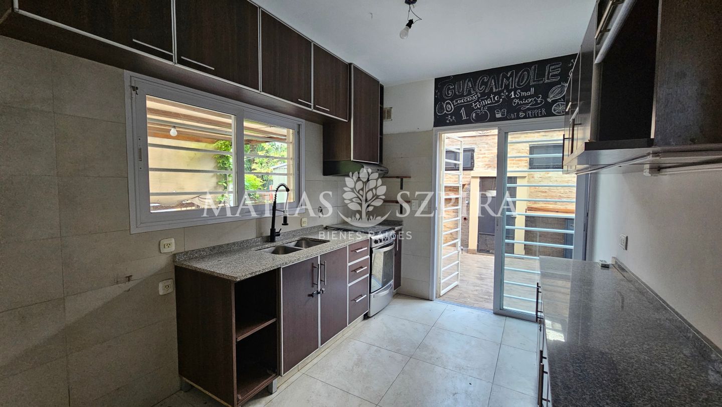 VENTA DE CASA EN Ituzaingó - Villa Udaondo - 3