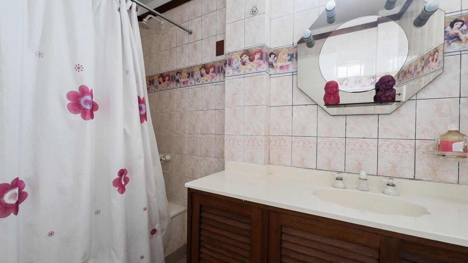 Casa en Venta en General San Martin, G.B.A. Zona Norte