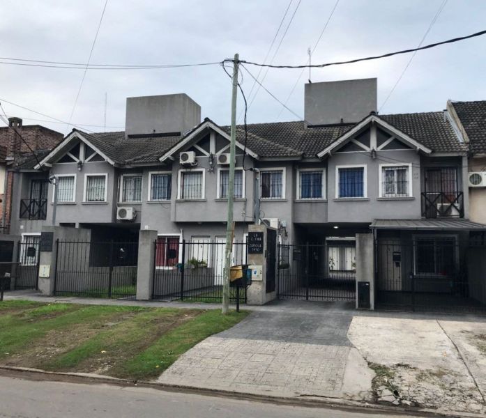 Departamento en Zapiola 1400