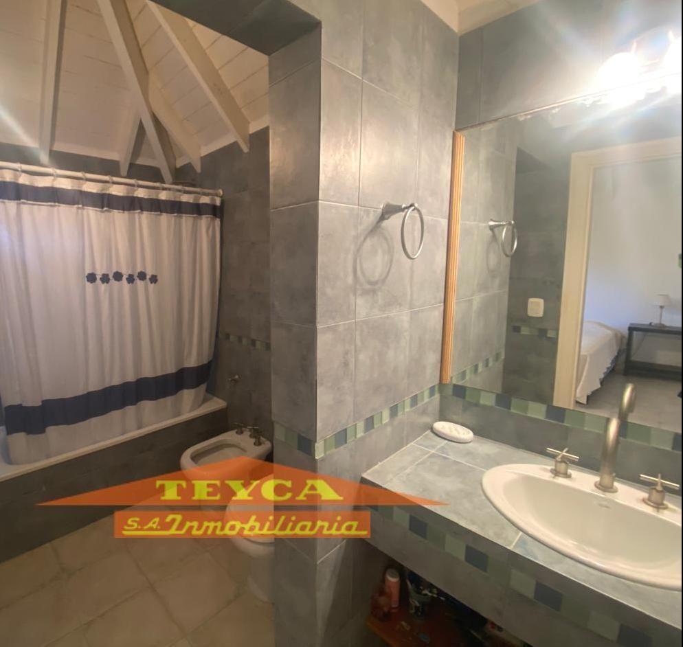 Casa en venta Pinamar Chico 5 ambientes