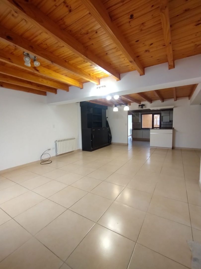 Casa EN ALQUILER