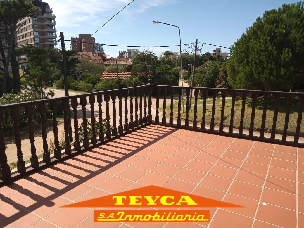 Casa en venta Centro Playa 8 ambientes