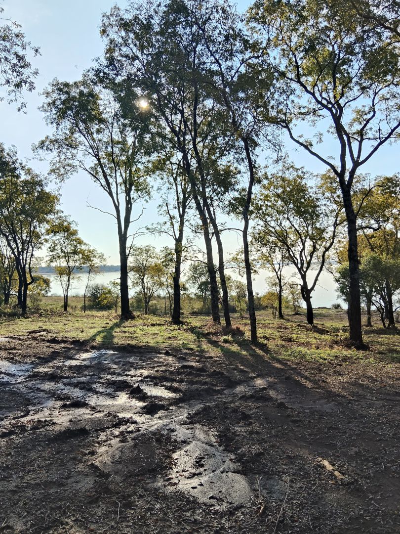 En venta hermoso lote de 900 m2 en barrio costa mango en Posadas mnes — foto 4