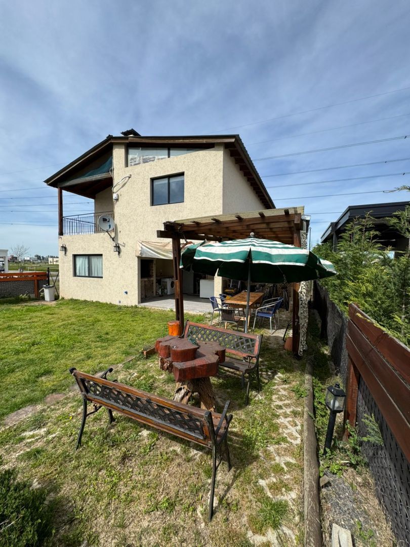 VENTA DE CASA EN Ezeiza - Laguna Azul - 32