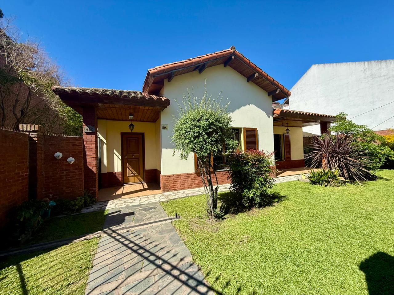 Casa EN ALQUILER