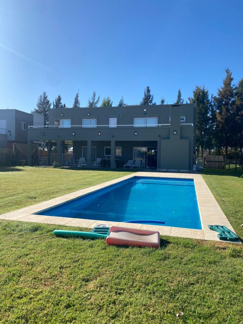 Casa EN ALQUILER