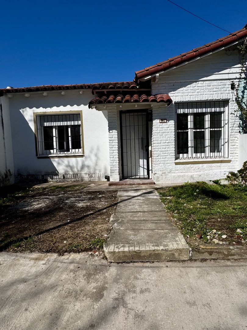 Casa en Venta en Tres de Febrero, G.B.A. Zona Oeste