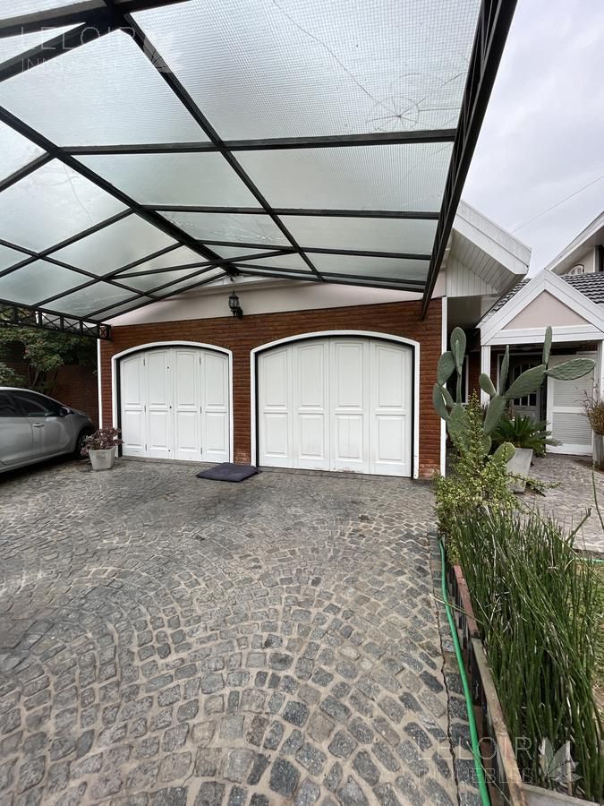 Casa en Venta en Ituzaingo, G.B.A. Zona Oeste